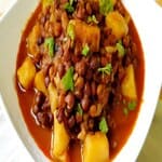 ジャガイモと豆のカレー