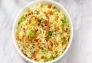 ビリャﾆ：biryani Biryani is a mixed rice dish that originated in South Asia, traditionally made with rice, meat (or seafood), and spices.