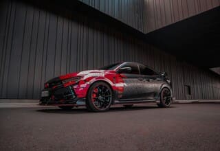 CIVIC：FK8 SPORT CAR 5th - gen TYPE R, based on the 10th- gen CIVIC optional LIMITED EDITION and Sport Line trims